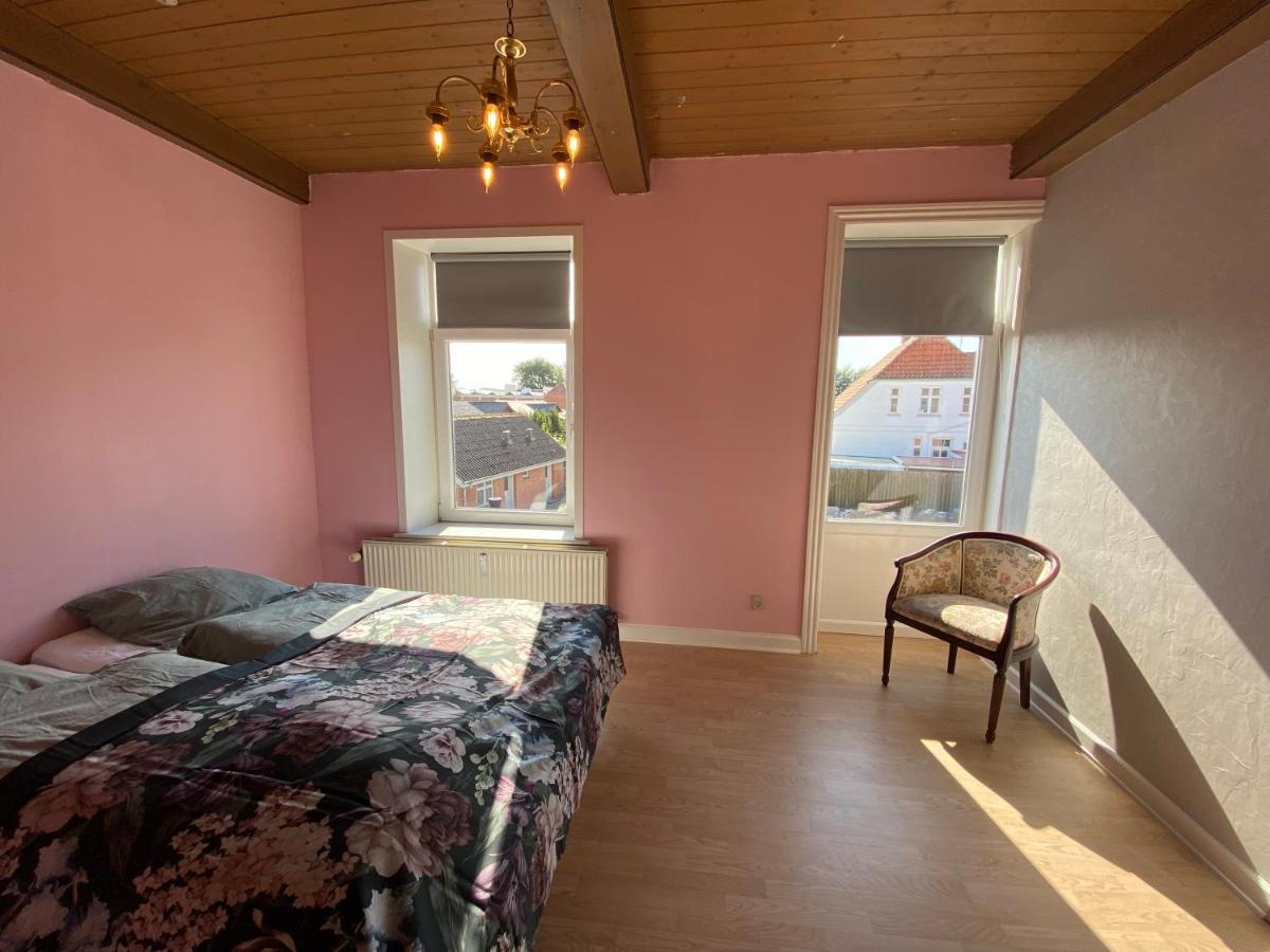 N1 Apartment In The Heart Of Hojer Luaran gambar